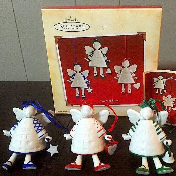 Hallmark Keepsake Ornament: 2002 Hope Joy And Love! - Picture 1 of 10